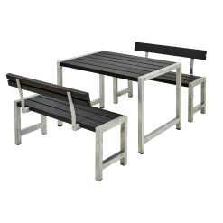 PLUS CAFE PLANKESÆT 127CM SORT BORD+2 BÆNKE MED RYGLÆN USAMLET