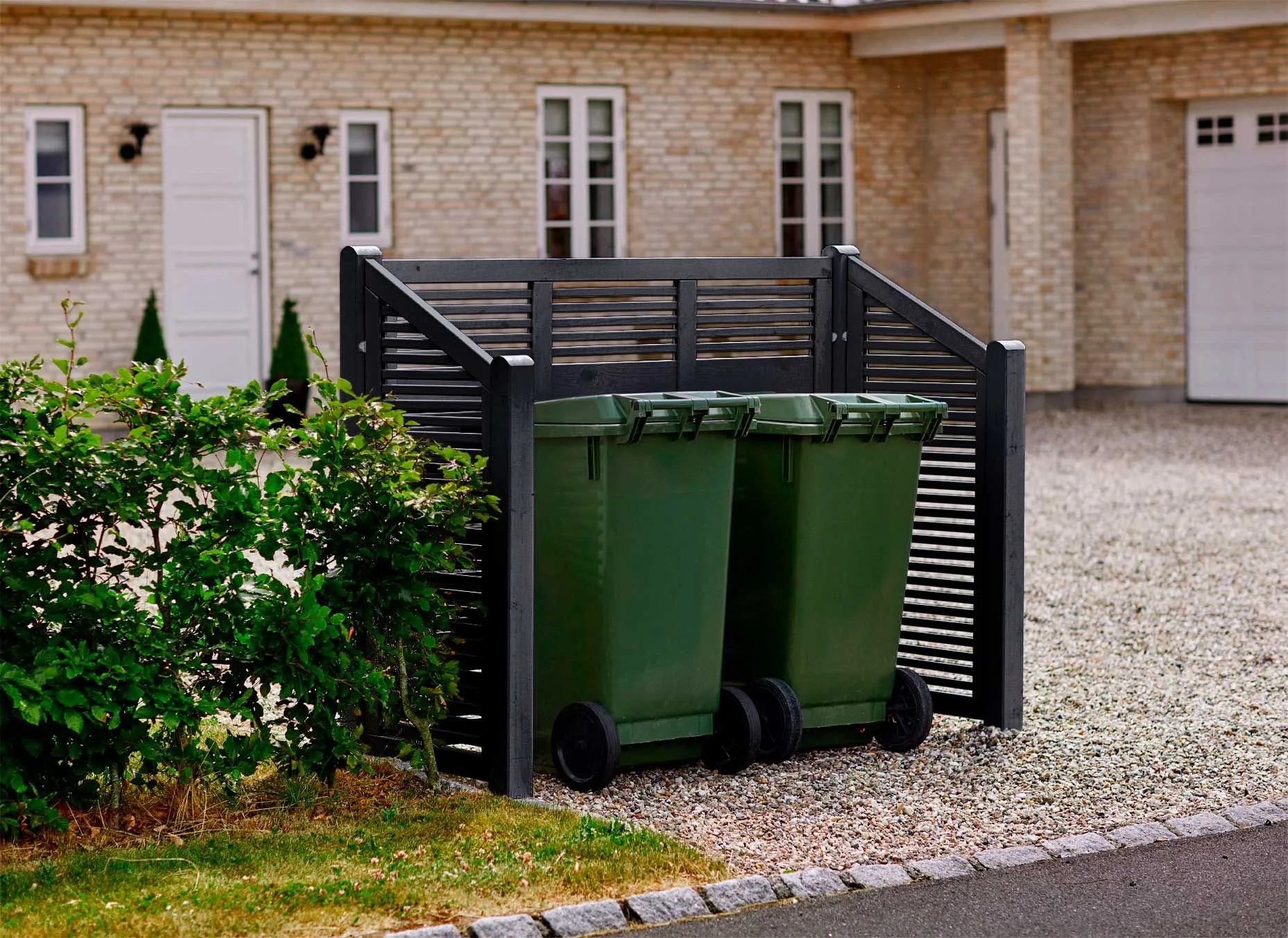 PLUS RENOVATIONSSKJUL SILENCE SORT 82X194X140/110CM USAMLET - HUSK EFTERBEHANDLING 5 PLUS RENOVATIONSSKJUL SILENCE SORT 82X194X140/110CM USAMLET - HUSK EFTERBEHANDLING - Billede 3